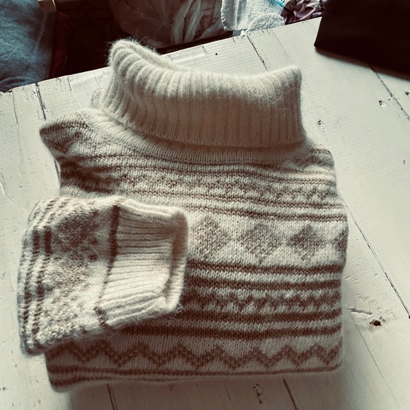 Embassy Road Sweaters - Embassy Row Petites Fair Isle Turtleneck Sweater Beige Brown Cozy Knit Warm
